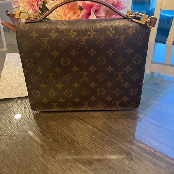 ✨Authentic Monceau Louis Vuitton Bag✨ - Picture 14 of 16